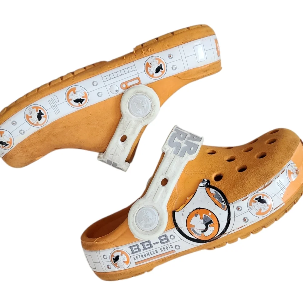 Crocs Kids' Star Wars BB-8 Droid Clogs Size C 6-7 *FLAWED* *Play Shoes*